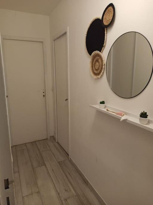 Chez Ilenia Lägenhet Lagny Exteriör bild
